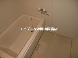 カーサマンションの物件内観写真